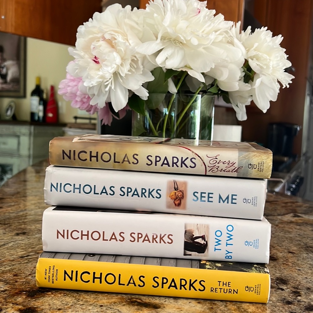 Nicholas Spark bundle of books